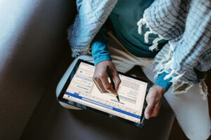 Mehr über den Artikel erfahren Tips to Succeed in an Online Course